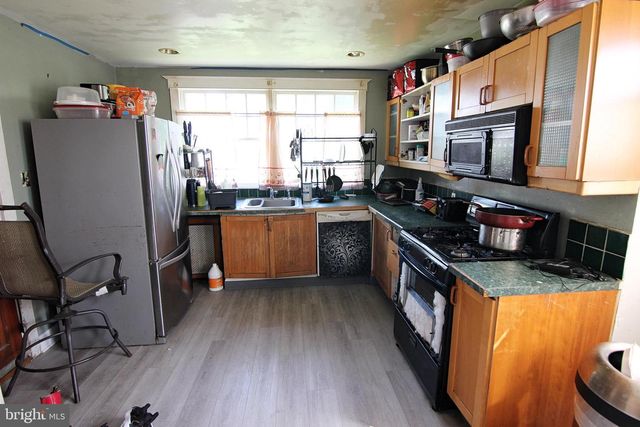 5 FLORENCE AVE, Lansdowne, PA 19050