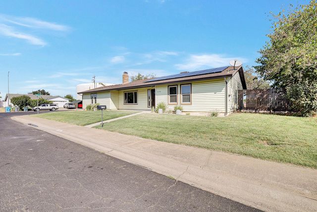 4294 Lever Ave, Olivehurst, CA 95961