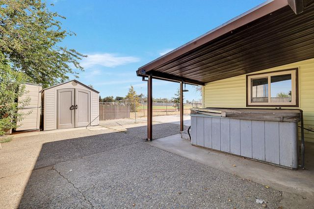 4294 Lever Ave, Olivehurst, CA 95961