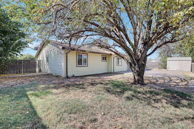 4294 Lever Ave, Olivehurst, CA 95961