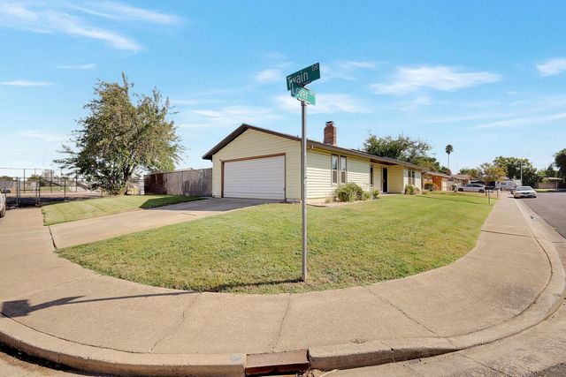 4294 Lever Ave, Olivehurst, CA 95961