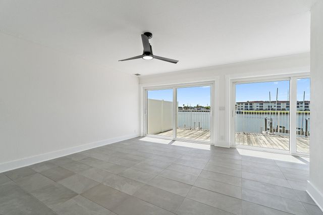 624 Southwind Circle 3, North Palm Beach, FL 33408