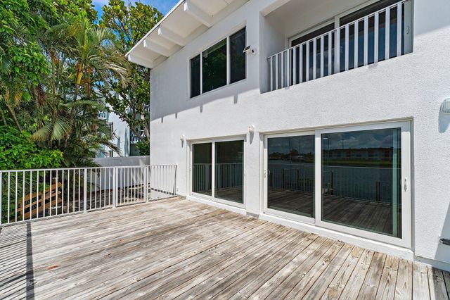 624 Southwind Circle 3, North Palm Beach, FL 33408