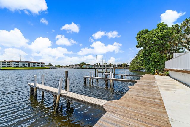624 Southwind Circle 3, North Palm Beach, FL 33408