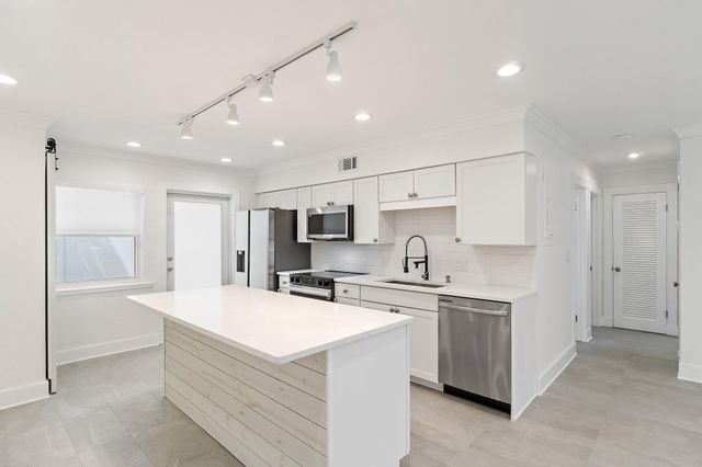 624 Southwind Circle 3, North Palm Beach, FL 33408