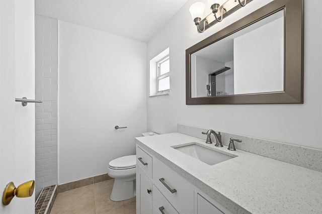 1316 SW 23rd Street, Boynton Beach, FL 33426