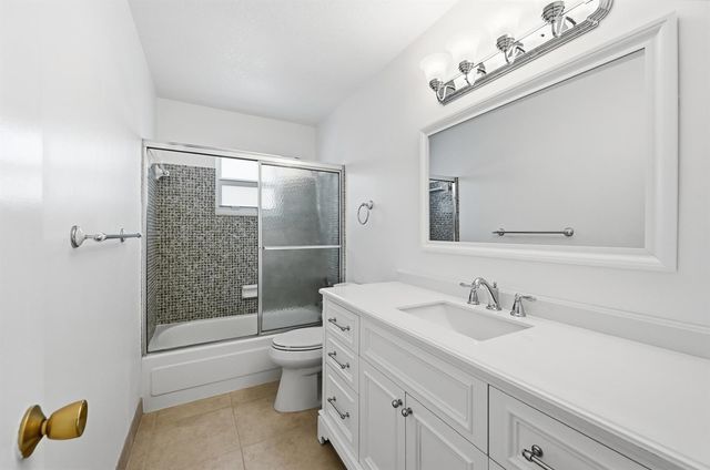 1316 SW 23rd Street, Boynton Beach, FL 33426