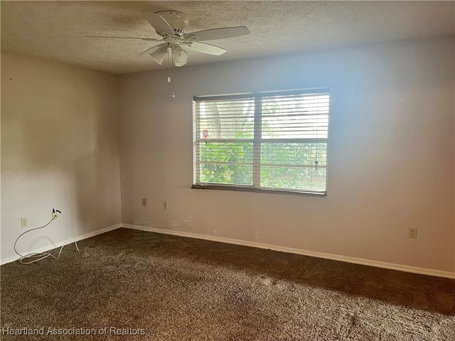 2527 Davis Circle, Sebring, FL 33870