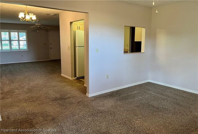 2527 Davis Circle, Sebring, FL 33870