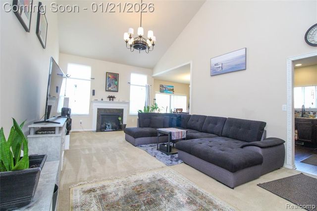 30475 Berghway Trail, Warren, MI 48092