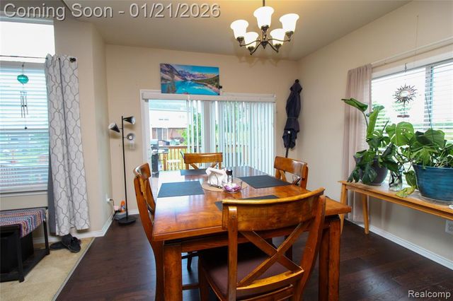 30475 Berghway Trail, Warren, MI 48092