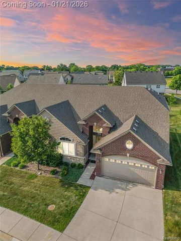 30475 Berghway Trail, Warren, MI 48092