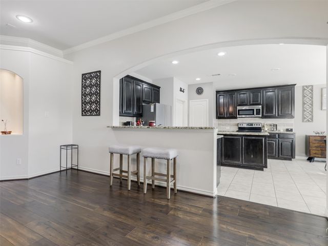 216 Wolf Drive, Forney, TX 75126