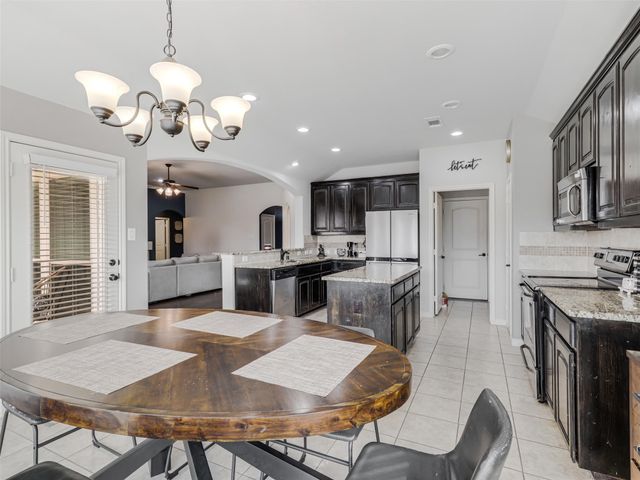 216 Wolf Drive, Forney, TX 75126