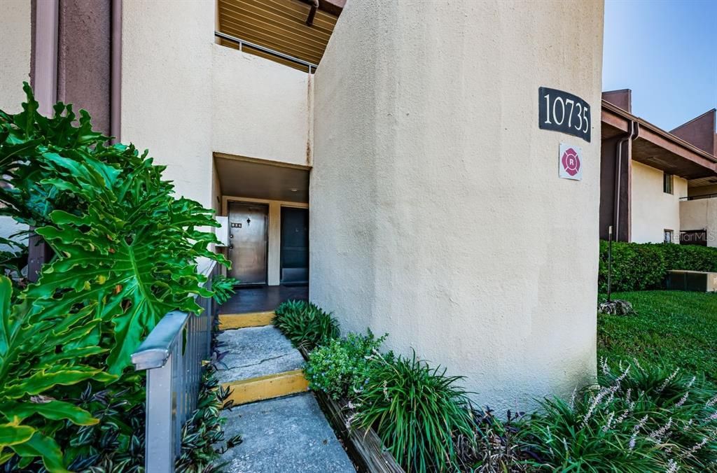 10735 VILLAGE CLUB CIRCLE N 104, St Petersburg, FL 33716