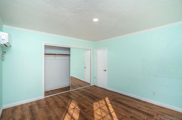 2559 Tuberose St, San Diego, CA 92105