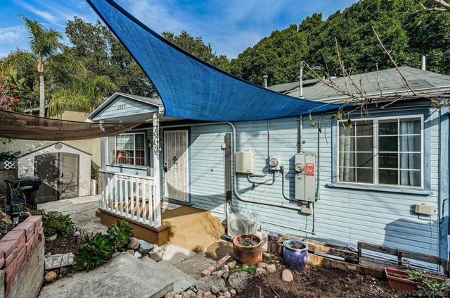 2559 Tuberose St, San Diego, CA 92105