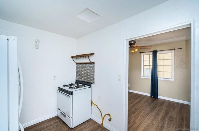 2559 Tuberose St, San Diego, CA 92105