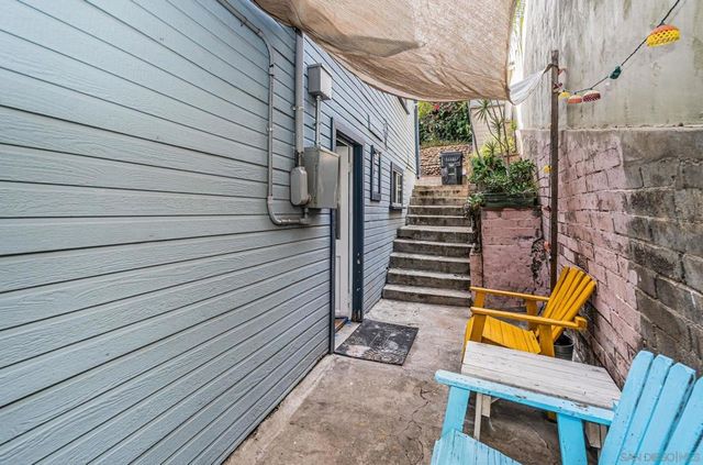 2559 Tuberose St, San Diego, CA 92105