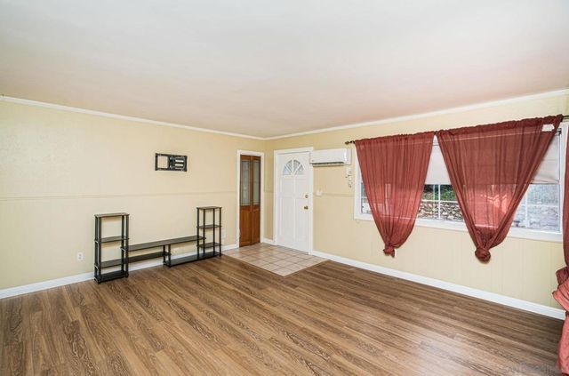 2559 Tuberose St, San Diego, CA 92105