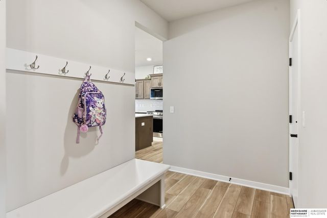 6615 N HWS Cleveland Boulevard, Omaha, NE 68116