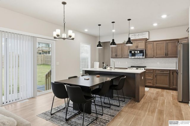 6615 N HWS Cleveland Boulevard, Omaha, NE 68116