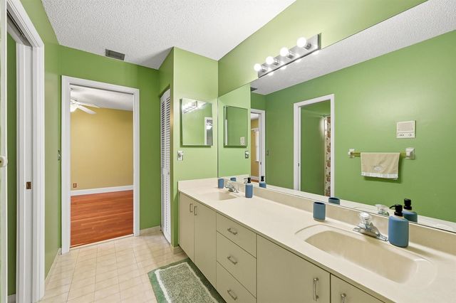 9700 NW 48th Drive, Coral Springs, FL 33076