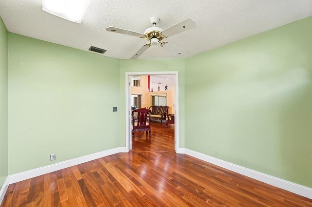 9700 NW 48th Drive, Coral Springs, FL 33076