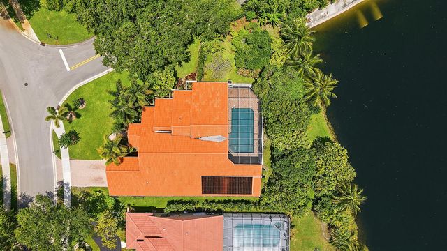 9700 NW 48th Drive, Coral Springs, FL 33076