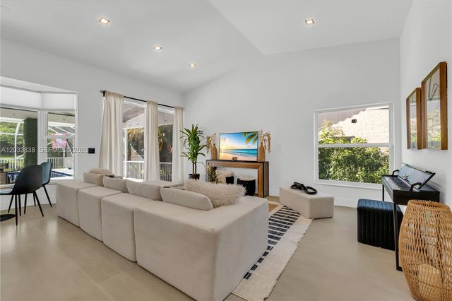 11834 Island Lakes Lane, Boca Raton, FL 33498