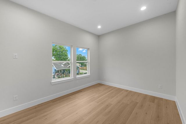 2348 Delafield Street, Houston, TX 77023