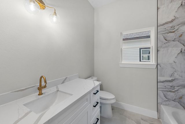 2348 Delafield Street, Houston, TX 77023