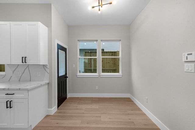 2348 Delafield Street, Houston, TX 77023