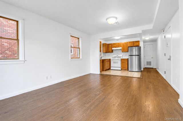 6107 Bleecker Street, Ridgewood, NY 11385