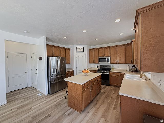 4034 W SCARSBOROUGH LN, West Jordan, UT 84084