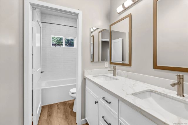 3900 Rojo Tierra Rd, La Mesa, CA 91941