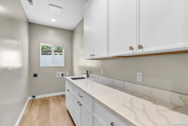 3900 Rojo Tierra Rd, La Mesa, CA 91941