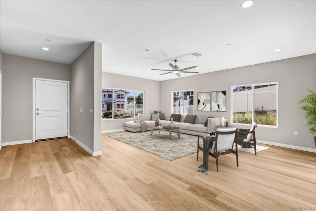 3900 Rojo Tierra Rd, La Mesa, CA 91941