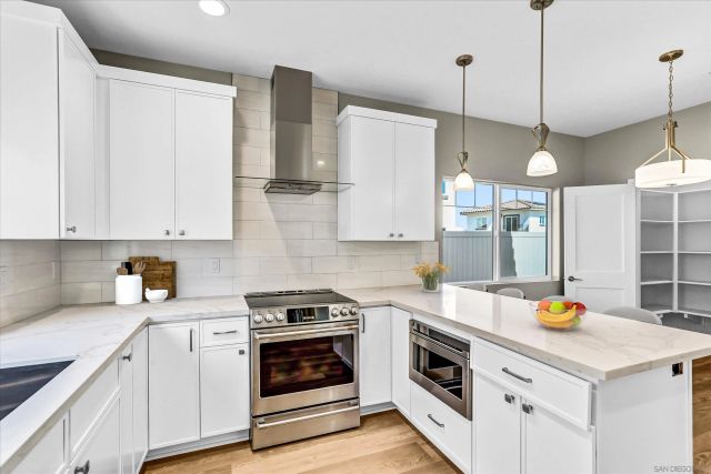 3900 Rojo Tierra Rd, La Mesa, CA 91941