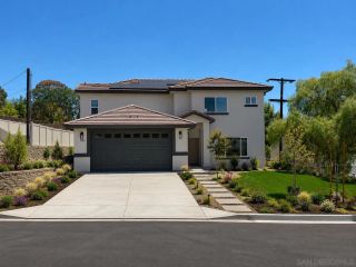 3900 Rojo Tierra Rd, La Mesa, CA 91941