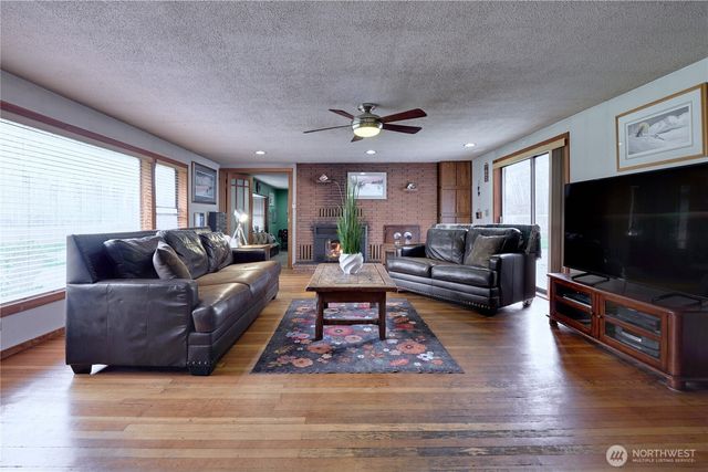 4064 Pipeline Road, Blaine, WA 98230