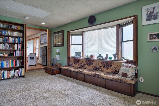 4064 Pipeline Road, Blaine, WA 98230