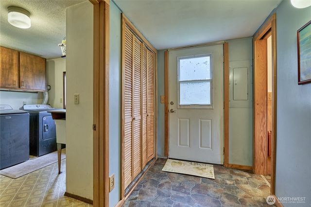 4064 Pipeline Road, Blaine, WA 98230