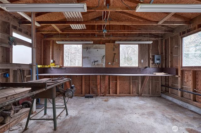 4064 Pipeline Road, Blaine, WA 98230