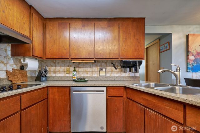 4064 Pipeline Road, Blaine, WA 98230