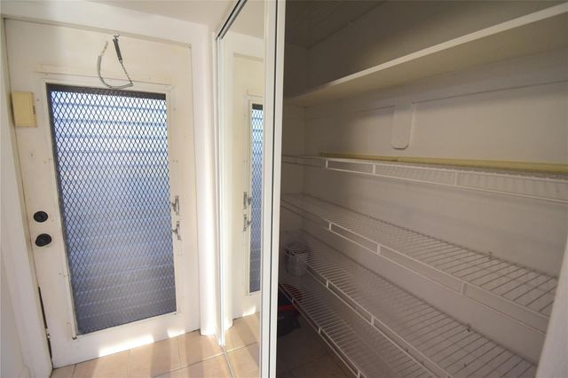 3051 Sunrise Lakes Drive 311, Sunrise, FL 33322