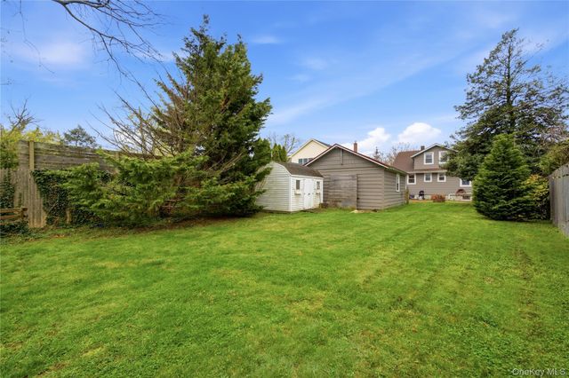147 Church Avenue, Islip, NY 11751