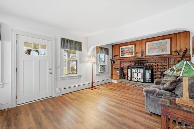 147 Church Avenue, Islip, NY 11751