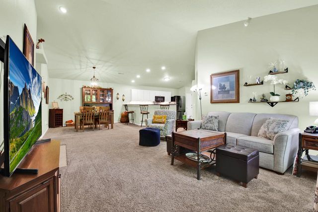 10210 Deerwood LANE, Franklin, WI 53132