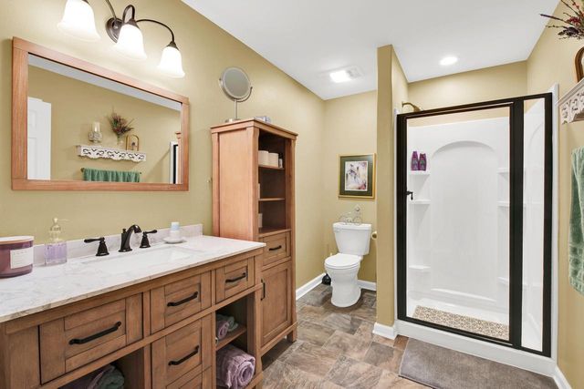 10210 Deerwood LANE, Franklin, WI 53132